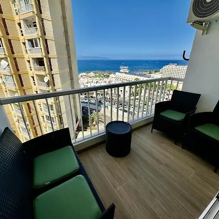 Amazing In Americas * Playa de las Americas (Tenerife)