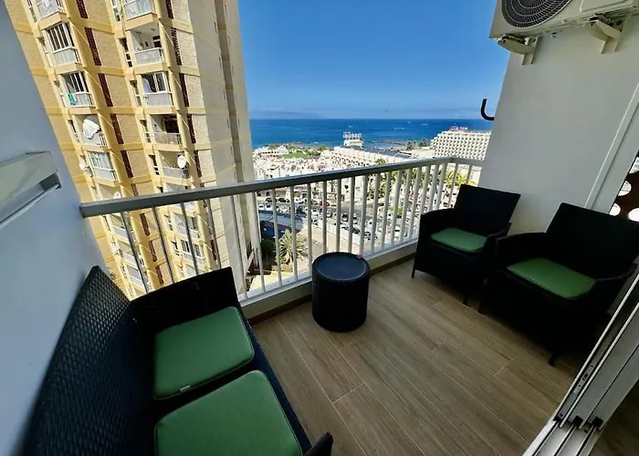 Amazing In Americas * Playa de las Americas (Tenerife)